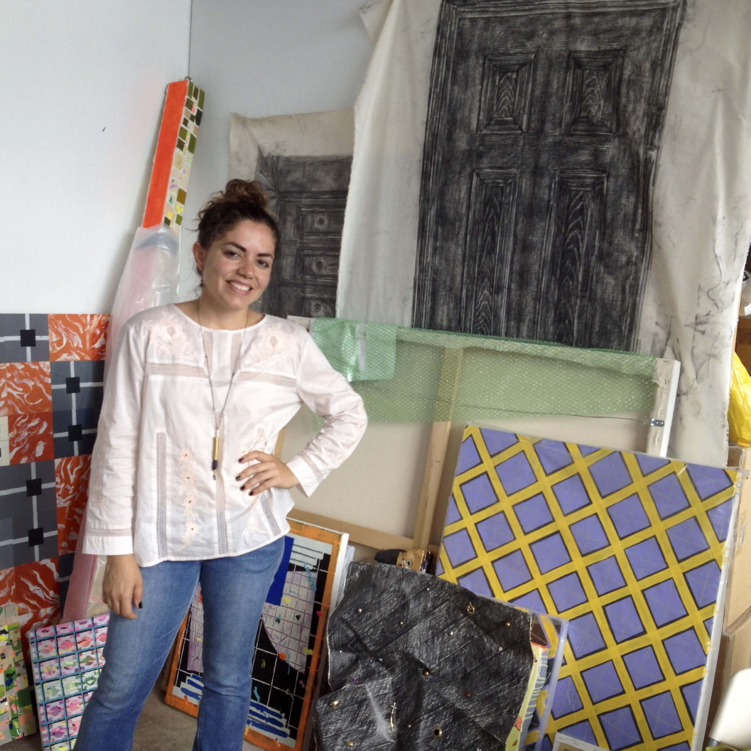 nmn_artist-in-studio